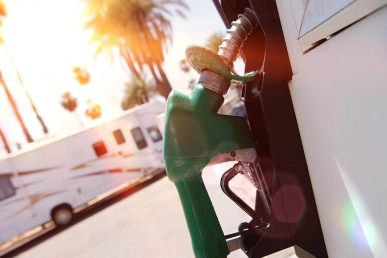 Best Discount Fuel Cards for RV Owners & How to Save at the Pump